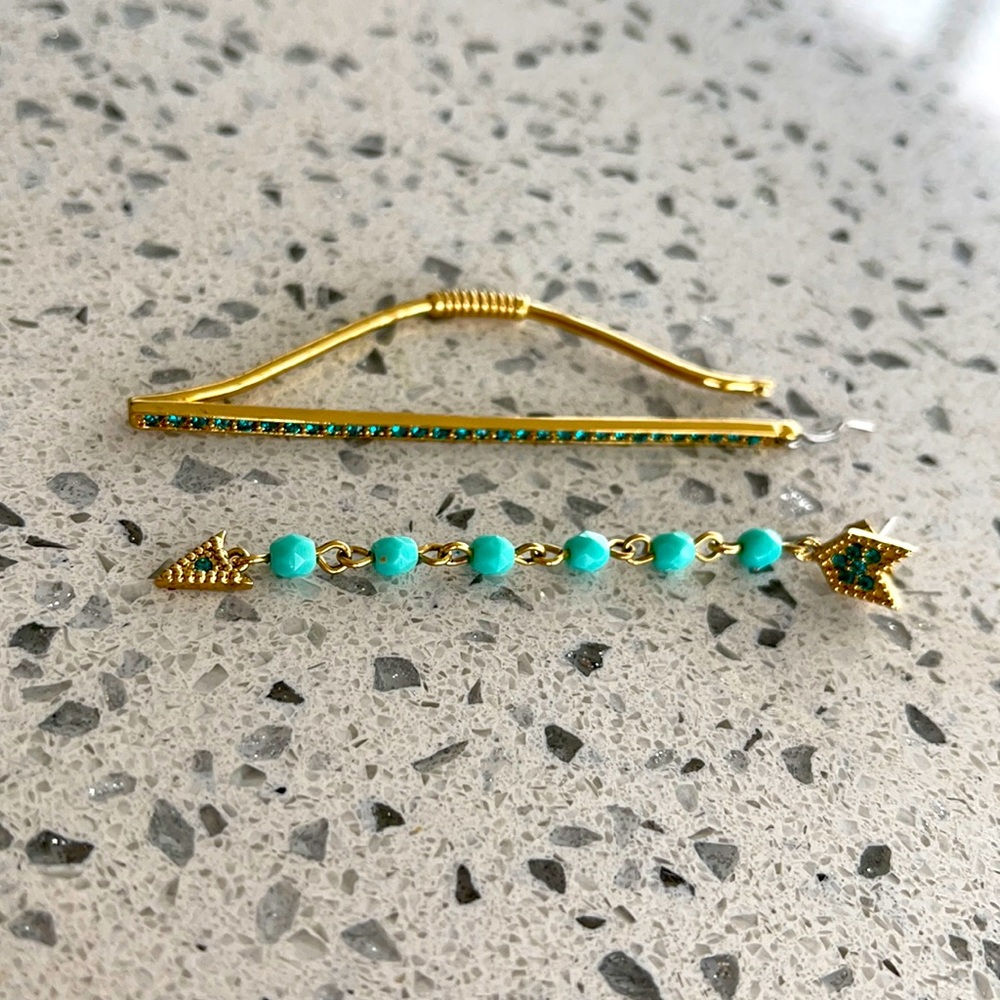 Earrings set - bow and arrow